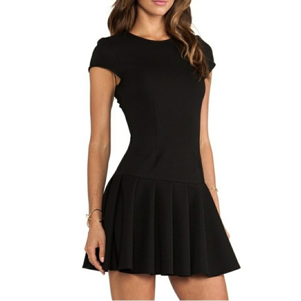 Torn by Ronny Kobo Gina short sleeve black flare dress - Picture 3 of 16
